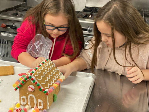 Gingerbread House Kit