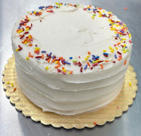 6 inch 2-Layer Cake (8-12 servings)
