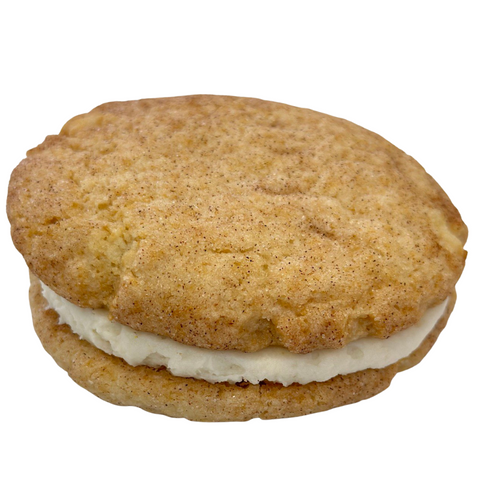 Gluten-free snickerdoodle crème pie with cinnamon cookies and creamy filling